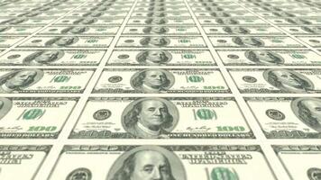 cien dólar cuentas siendo impreso o producido 100 notas de americano moneda siendo video
