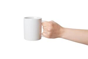 blanco blanco taza, retenida por un aislado mano, ofertas interminable posibilidades para Imprime a solicitud diseño promoción. versátil y personalizable lona foto