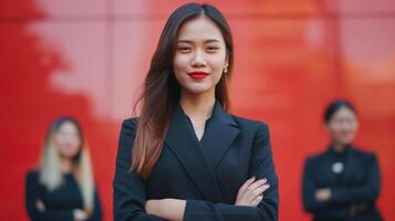 ai generado retrato de joven mujer de negocios empoderamiento otro colegas en oficina lugar de trabajo foto