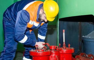 industrial trabajador a el trabajo foto