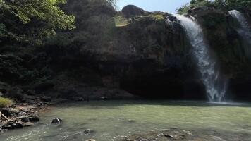 Bewegung Hintergrund Natur Landschaft szenisch sodong Wasserfall video