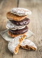 Glazed gingerbread cakes photo