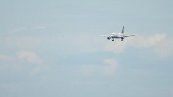 DUSSELDORF, GERMANY - JULY 23, 2017 - Airplane of Lufthansa landing video