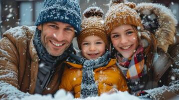 ai generado mujer y niño jugando con monigote de nieve foto