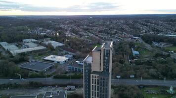 hoch Winkel Aufnahmen von die meisten schön zentral Watford Stadt von England Vereinigtes Königreich. März 3., 2024 video