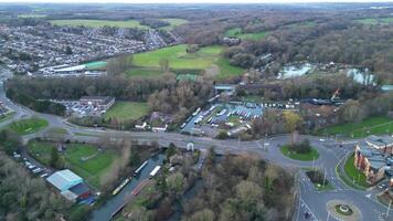 hoch Winkel Aufnahmen von die meisten schön zentral Watford Stadt von England Vereinigtes Königreich. März 3., 2024 video