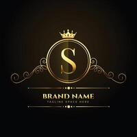 elegante dorado letra s logo antecedentes para real o VIP marcas vector