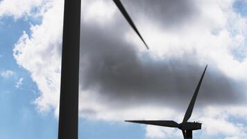 Wind Leistung Pflanze Generator im das Berge video