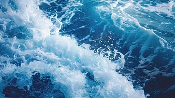 ai generado ola estrellarse en Oceano con azul cielo foto