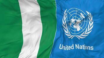 Nigeria y unido naciones, Naciones Unidas banderas juntos sin costura bucle fondo, serpenteado bache textura paño ondulación lento movimiento, 3d representación video