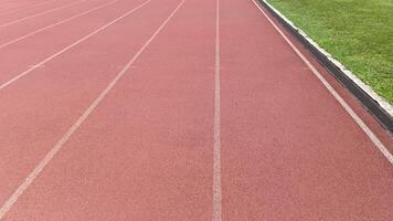 un explorador el corriendo pista foto