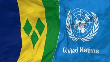 Saint Vincent et le grenadines et uni nations, ONU drapeaux ensemble sans couture boucle arrière-plan, en boucle bosse texture tissu agitant lent mouvement, 3d le rendu video