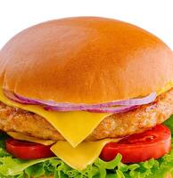 grande hamburguesa con pollo chuleta en blanco antecedentes foto