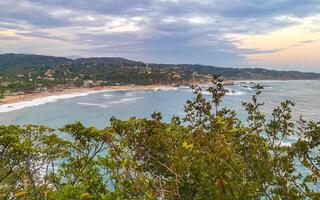 punta cometa playa mazunte puesta de sol playa panorama ver mazunte México. foto