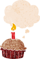 cartone animato compleanno Cupcake con pensato bolla nel grunge afflitto retrò strutturato stile png