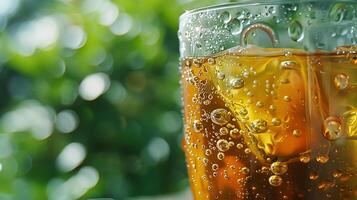 ai generado refrescante con hielo té con limón rebanadas descansa en de madera mesa bañado en calentar natural ligero foto