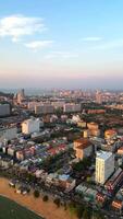 Pattaya iconique littoral et horizon à le coucher du soleil. video