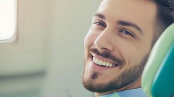 ai generado sonriente hombre con un barba. generativo ai. foto