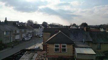 aérien vue de Résidentiel maisons à luton ville de Angleterre Royaume-Uni. video