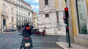 lasso di tempo di vivace strada nel vecchio cittadina video