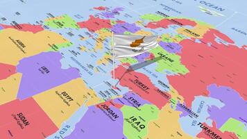 Cyprus vlag golvend in wind, wereld kaart roterend in de omgeving van vlag, naadloos lus, 3d renderen video
