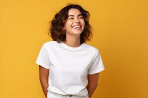 ai generado joven mujer vistiendo bella lona blanco camisa Bosquejo, a amarillo antecedentes. diseño camiseta plantilla, impresión presentación Bosquejo. foto