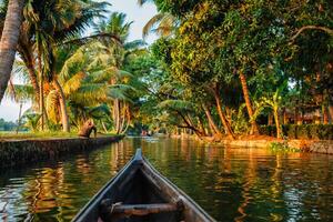 Kerala backwaters canoeing photo