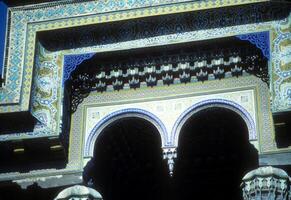 Wooden archway and ceiling photo