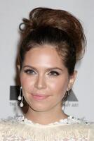 los angeles - nov 13 dasha zhukova llega a el mocas anual gala el del artista museo sucediendo 2010 a museo de contemporáneo Arte en noviembre 13, 2010 en los ángeles, California foto