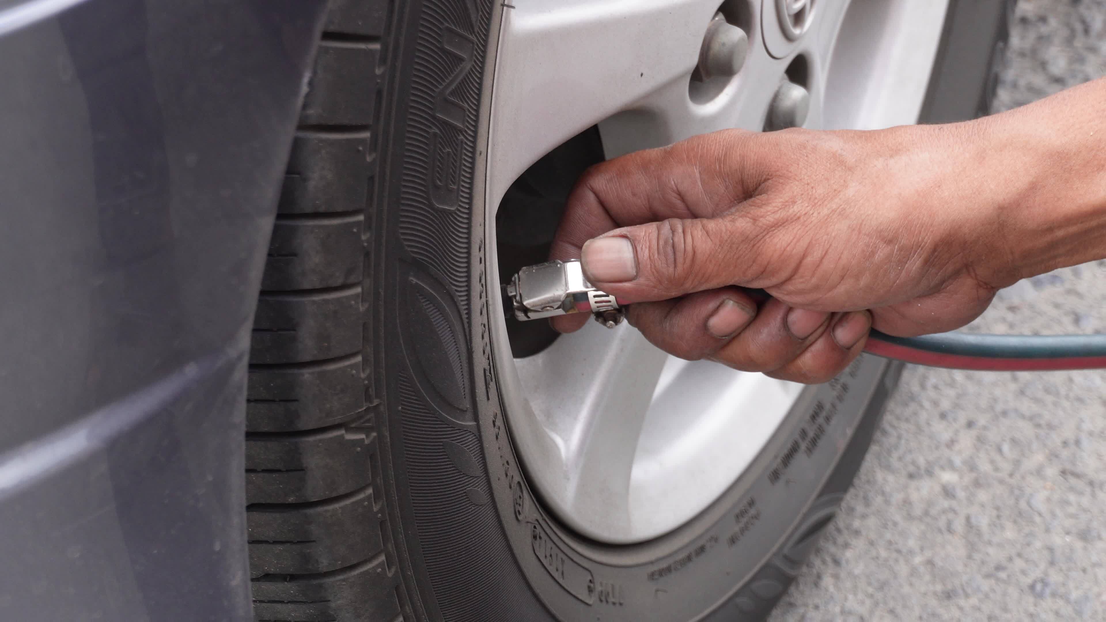 Blown Away! The Truth About Inflating Tires And Changes Of Matter - re9sb0y