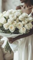 ai generado un mujer participación ramo de flores de blanco rosas foto