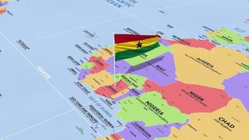 Ghana bandiera agitando nel vento, mondo carta geografica rotante in giro bandiera, senza soluzione di continuità ciclo continuo, 3d interpretazione video