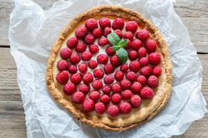 Raspberry tart with custard photo