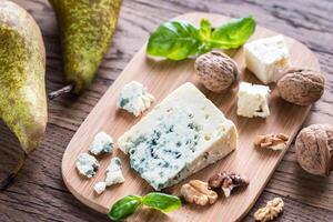 Blue cheese with walnuts and pears photo