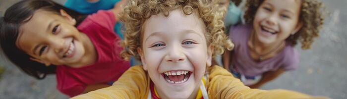 ai generado alegre reunión, selfie de el pequeño niño y su amigos reunido juntos, todas riendo y sonriente alegremente, generativo ai foto