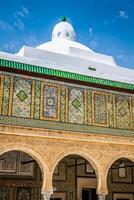 el genial mezquita de Kairouan en Túnez foto