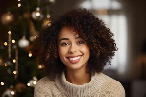 ai generado sonriente negro mujer en Navidad saltador en un festivo antecedentes foto