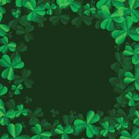 S t patrick's día antecedentes. vector ilustración para suerte primavera diseño con trébol. verde trébol frontera y raya marco aislado en verde antecedentes. Irlanda símbolo modelo. irlandesa encabezamiento para web.