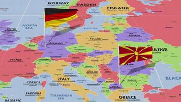 Norden Mazedonien und Deutschland Flagge winken mit das Welt Karte, nahtlos Schleife im Wind, 3d Rendern video