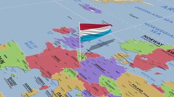 Luxemburg vlag golvend in wind, wereld kaart roterend in de omgeving van vlag, naadloos lus, 3d renderen video