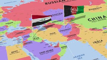 Irak y Afganistán bandera ondulación con el mundo mapa, sin costura lazo en viento, 3d representación video