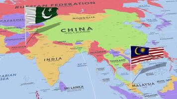 Malaysia e Pakistan bandiera agitando con il mondo carta geografica, senza soluzione di continuità ciclo continuo nel vento, 3d interpretazione video