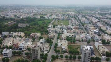 parte superior ver de lahore ciudad de Punjab Pakistán en noviembre 18, 2023 video