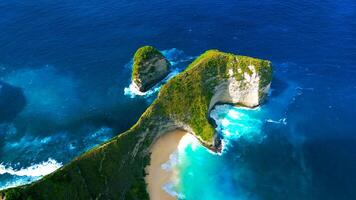 Nusa Penida, Bali, Indonesia, 2024 - Discovering the Magic of Kelingking Beach photo