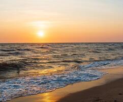 Landscape horizon viewpoint vertical summer shore sea beach nobody wind wave cool holiday look calm big sunset sky twilight evening on day time nature tropical coast beautiful ocean water travel photo