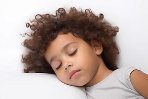 ai generado estudio retrato de linda cansado dormido niño en blanco y color antecedentes foto