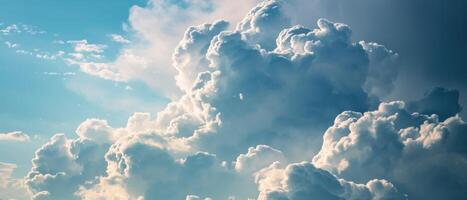 ai generado voluminoso blanco cúmulo nubes edificio arriba en un claro azul cielo, sugerencia un inminente cambio en clima foto