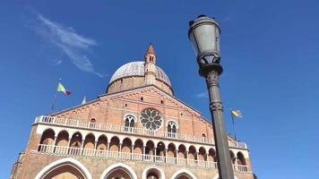 broll skjuta av helgon antony katedral i padua i Italien 2 video