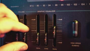 Volume and equalizer video