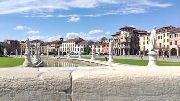 vue de prato della valle dans Padoue dans Italie 4 video